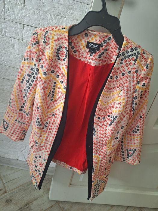 Піджак жіночий розмір С