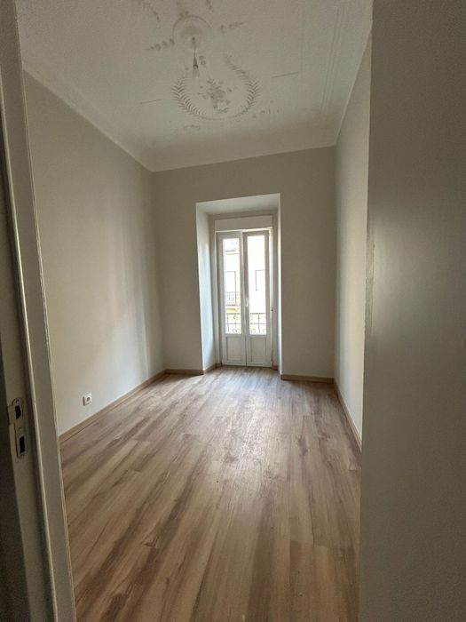 Apartamento T3 Arroios para alugar