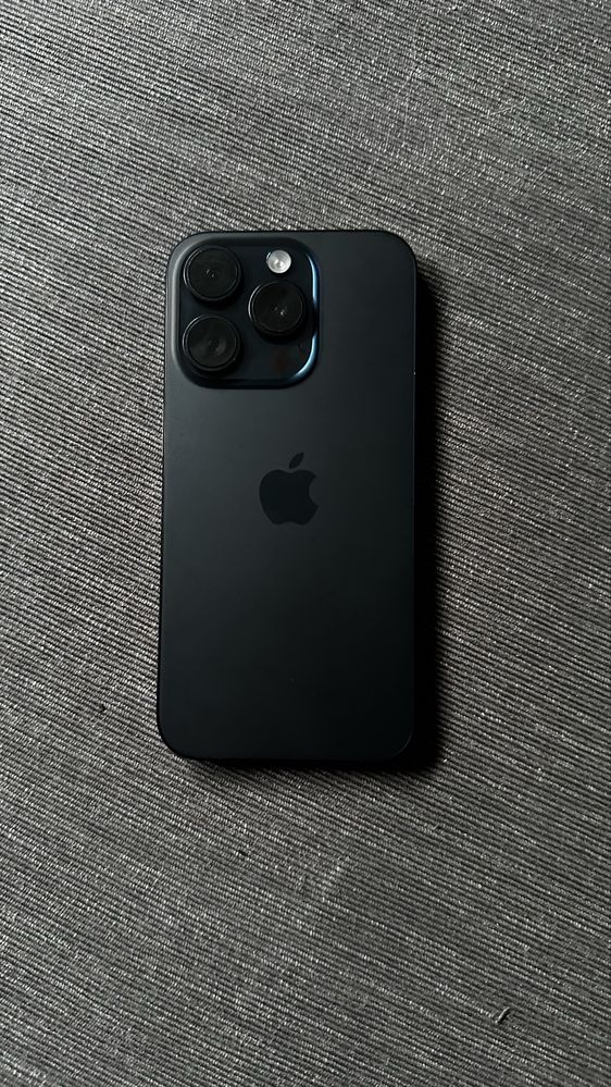 Iphone 15 pro (128gb) blue titatanium
