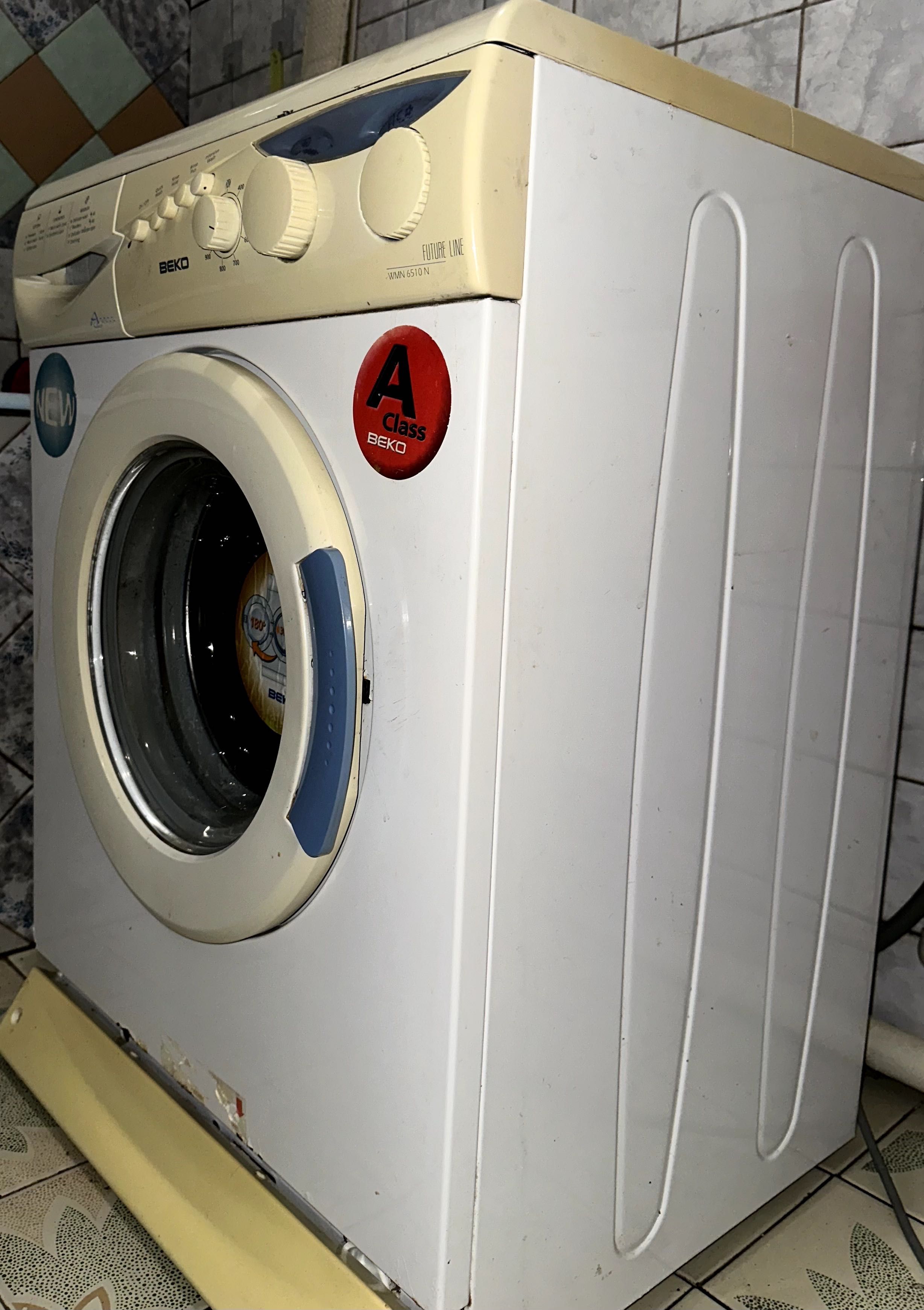 Пральна ( Стиральная ) машина BEKO WMN 6510 Future Line