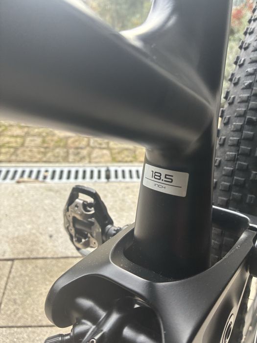 Vendo Trek Top Fuel 29 Pneus de Origem