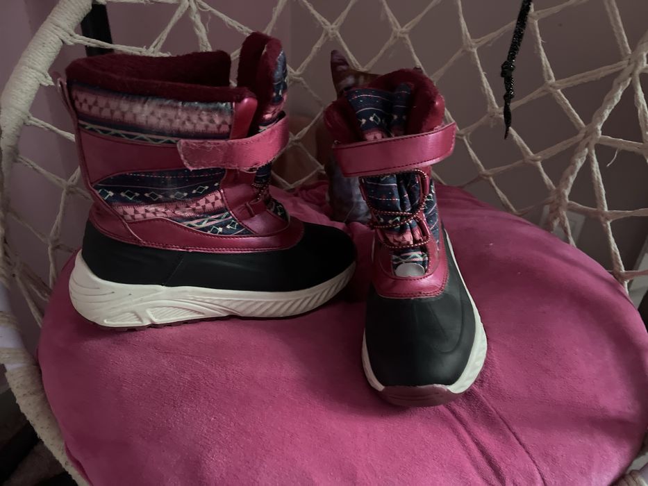 Buty zimowe dla dziewczynki 33/34