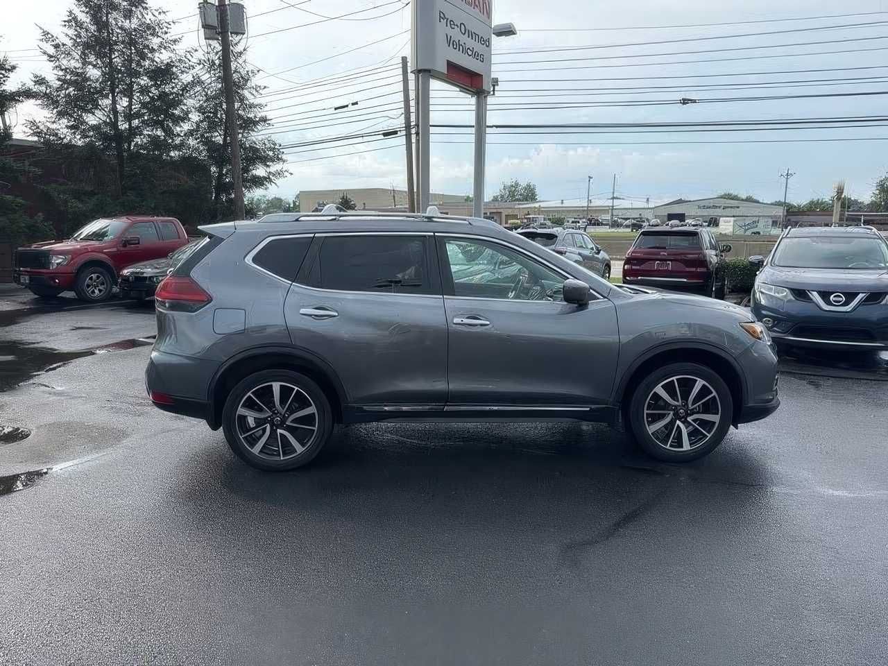 2020 Nissan Rogue