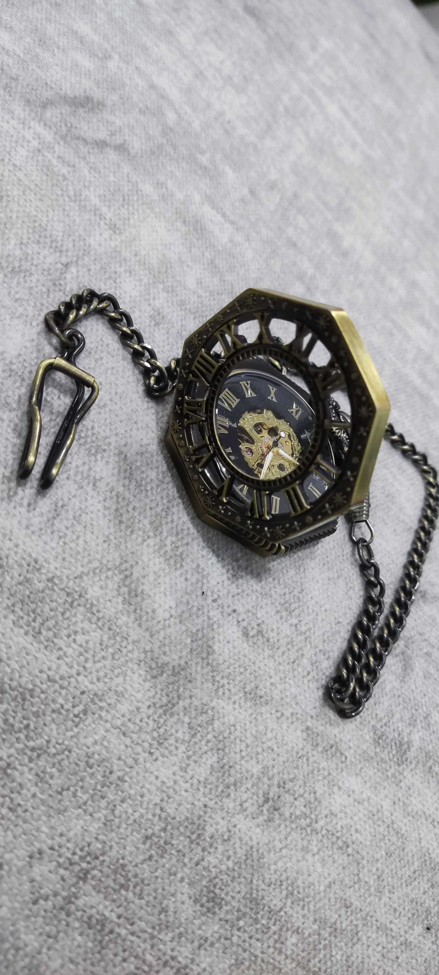 Relógio de Bolso Esqueleto Steampunk Hexagonal Dourado– Vintage