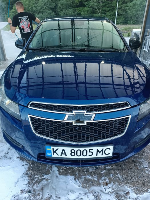 Продам своє авто  Шевроле Круз 1.8 АКПП