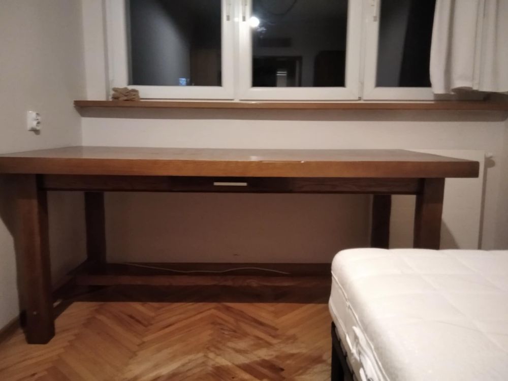 Stół dębowy duży