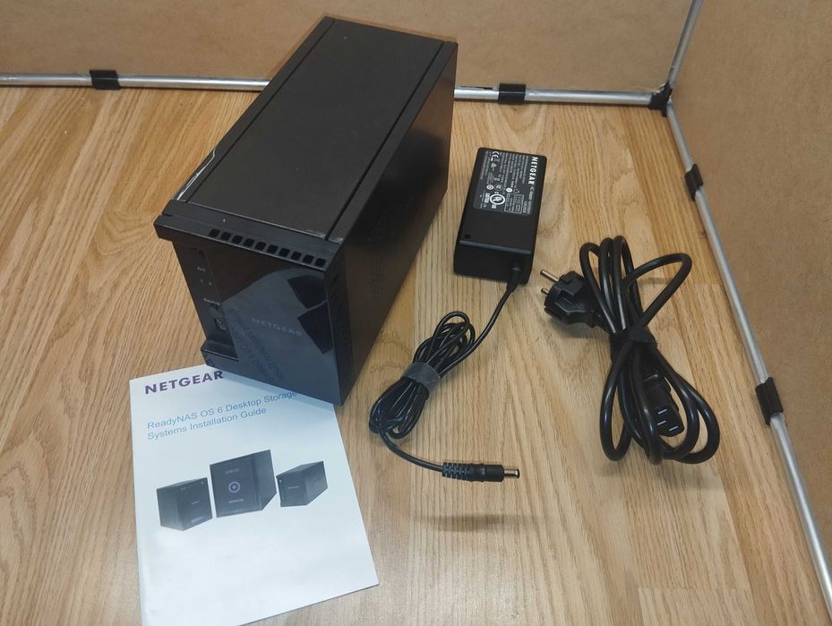 Serwer Netgear ReadyNAS 102 + 2 Dyski