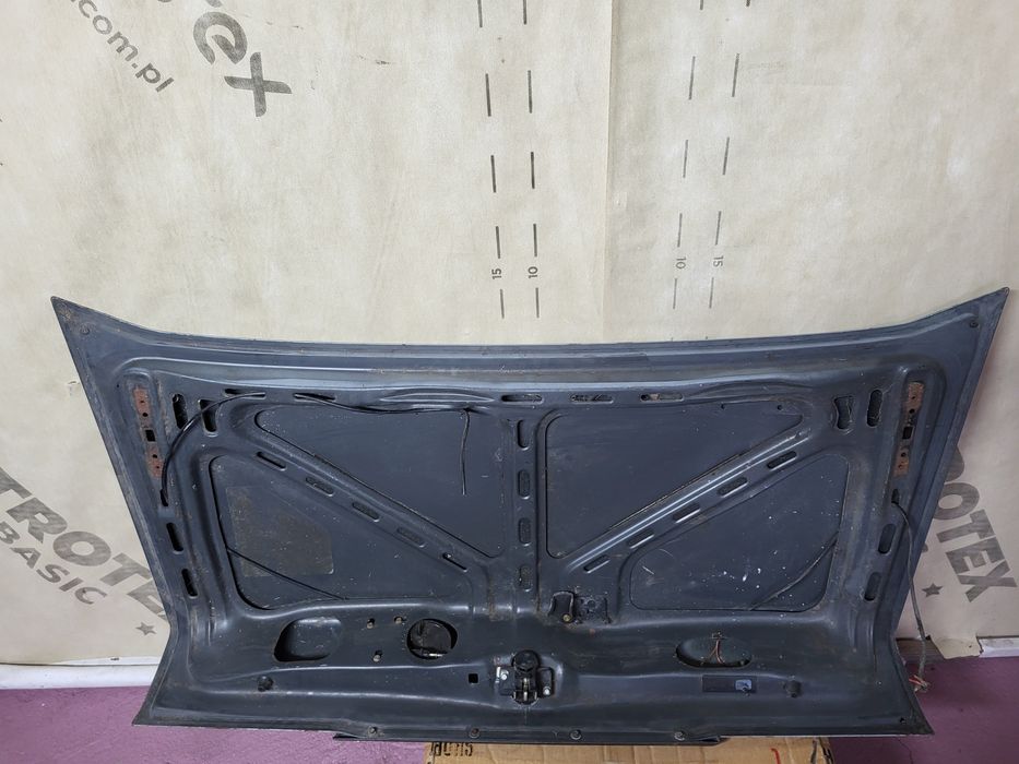 Кришка багажника, задні двері, бампер Mercedes 190 w201 (1989-1993)