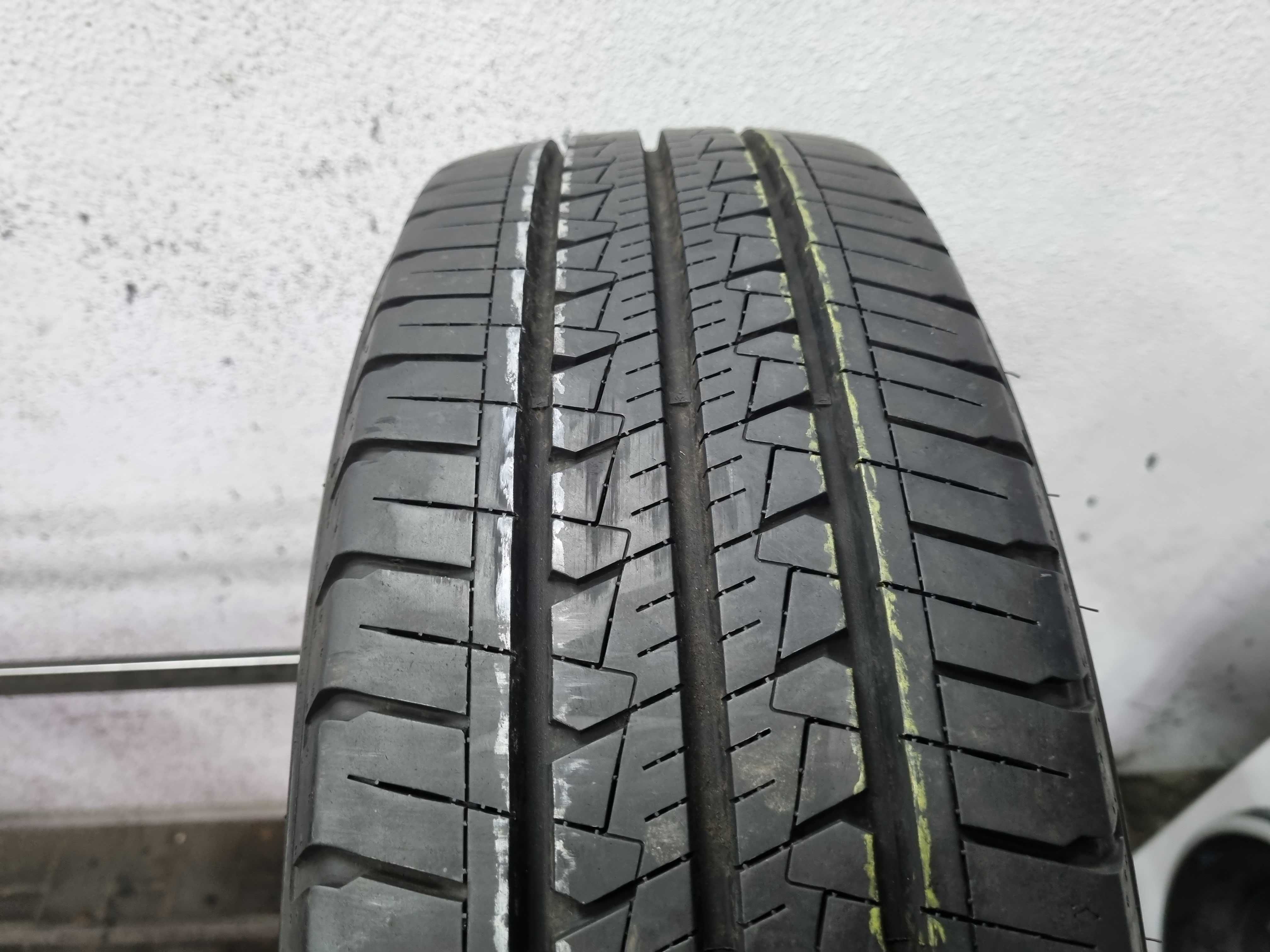 195/70/15C 104/102S Fulda Conveo Tour 2 Dot.4616R