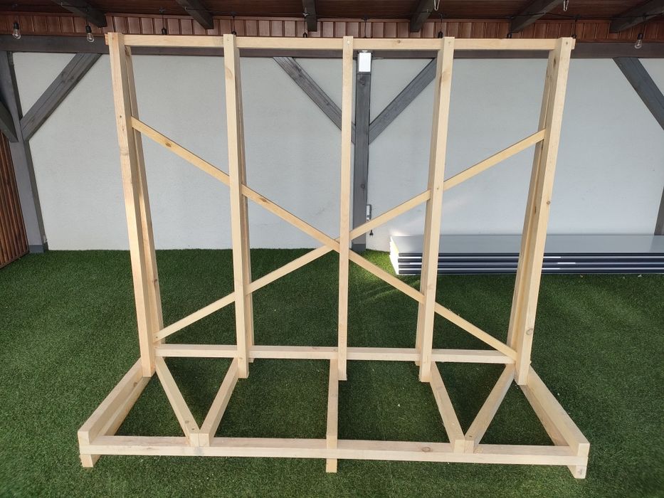 Stojak na szyby, okna - drewniany.