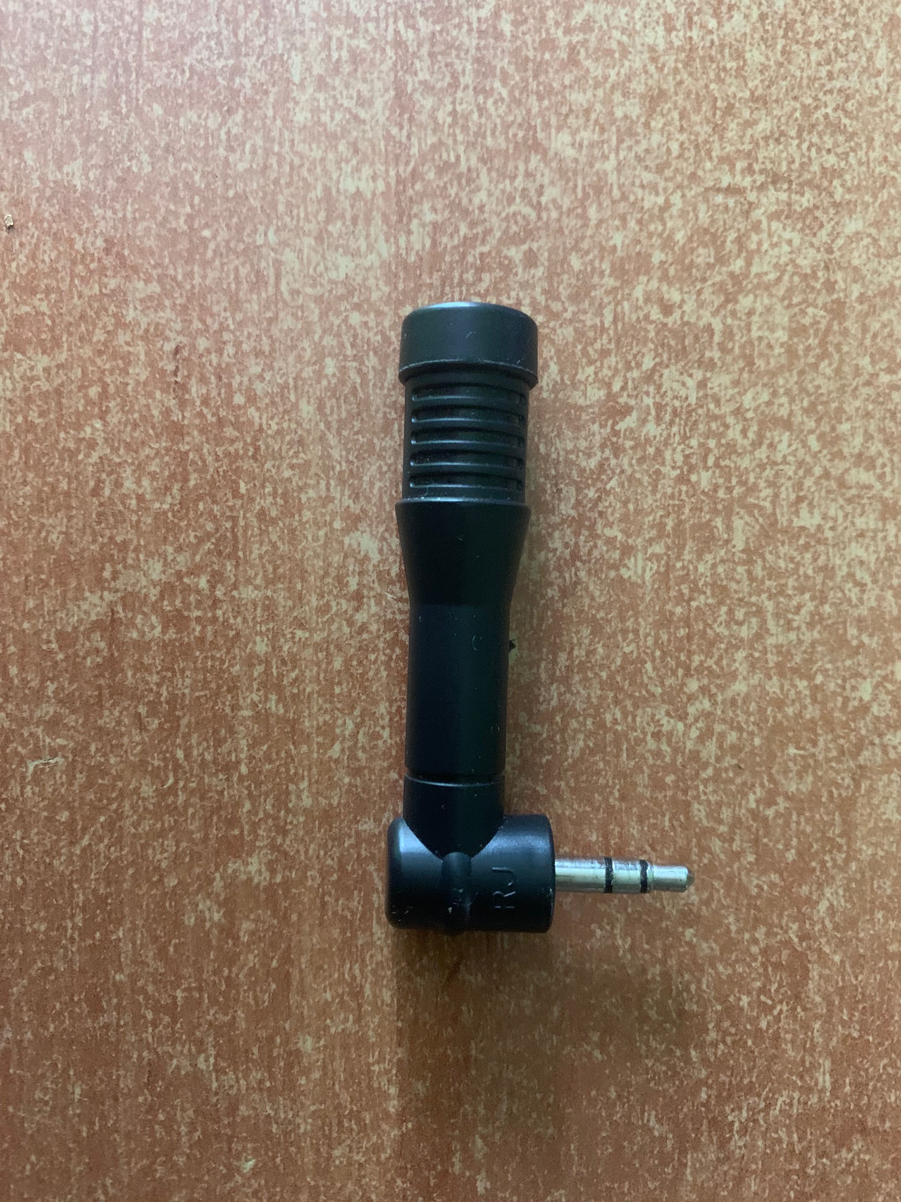 Mini mikrofon jack