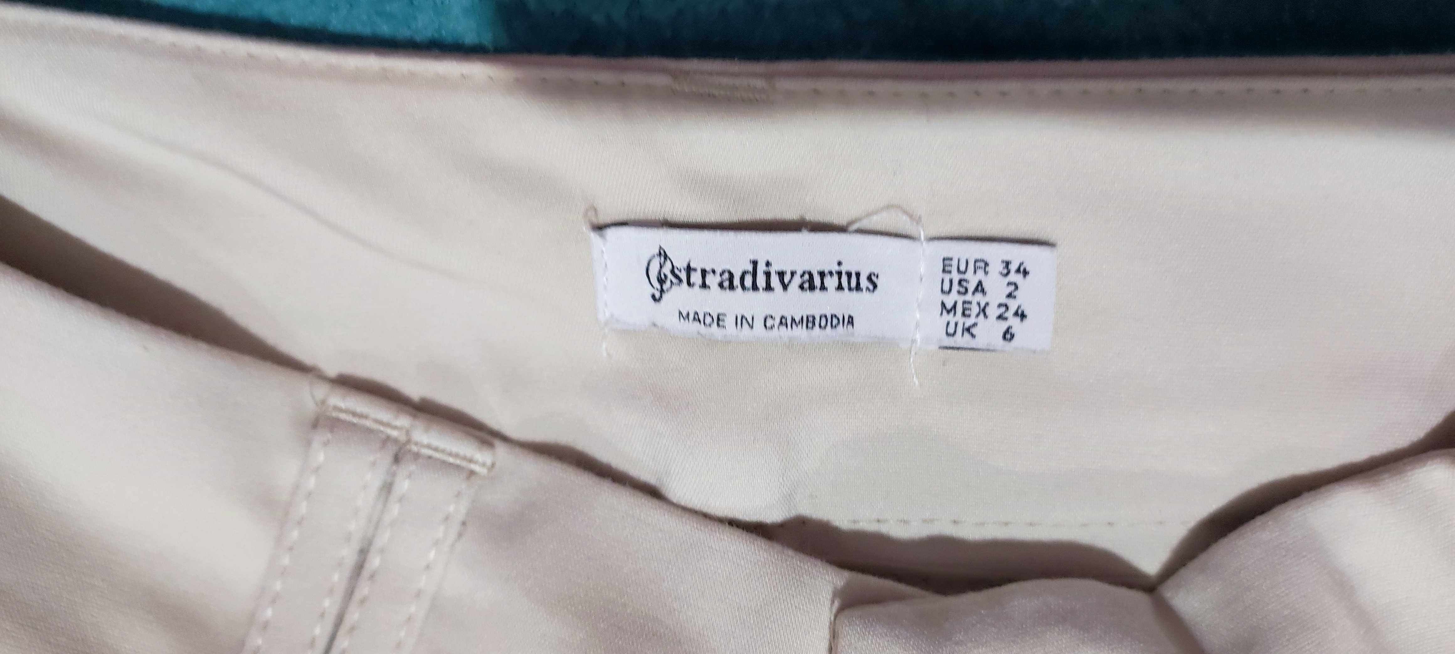 Calças Formais Stradivarius