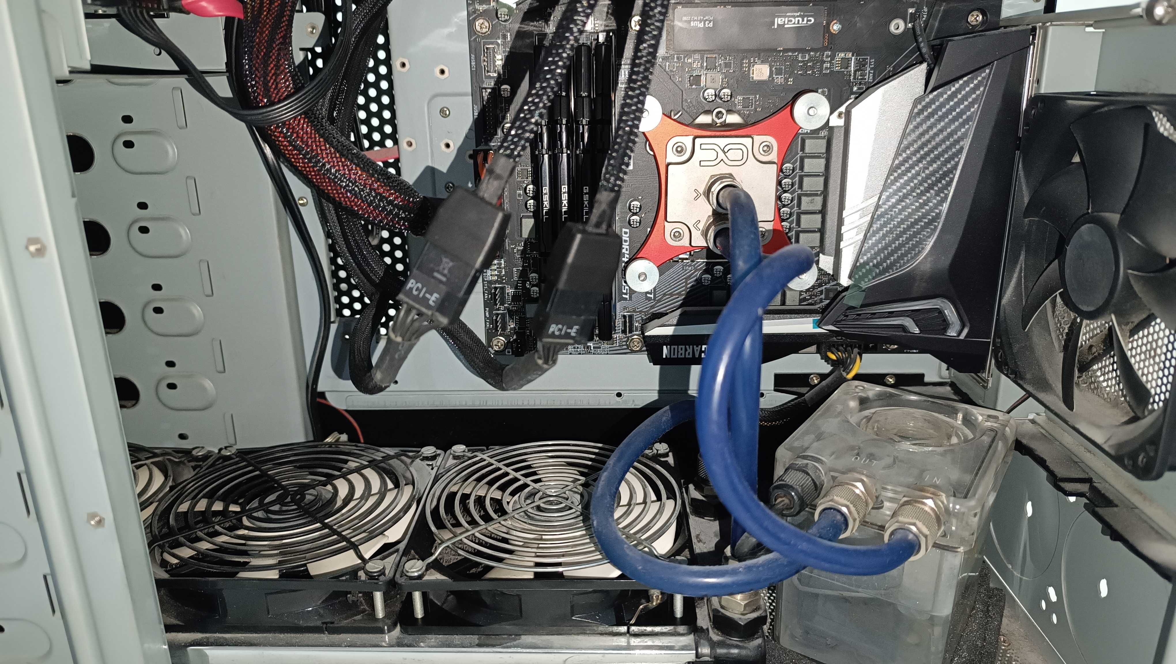 Bundle CPU 9600K + MB MSI Carbon Z390 + 32GB RAM Gskill
