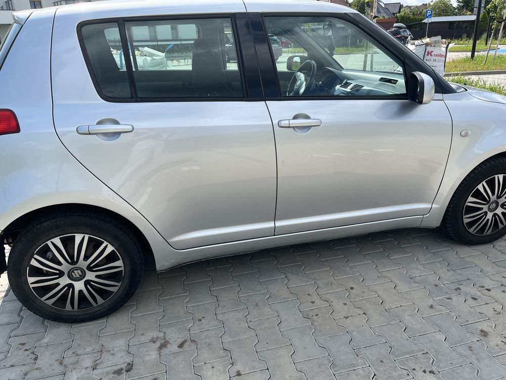 Sprzedam Suzuki Swift 1.3 DDiS r.2008