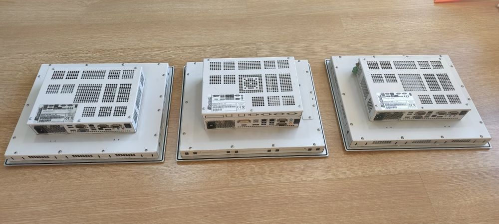 PC Industrial 17" Touchscreen