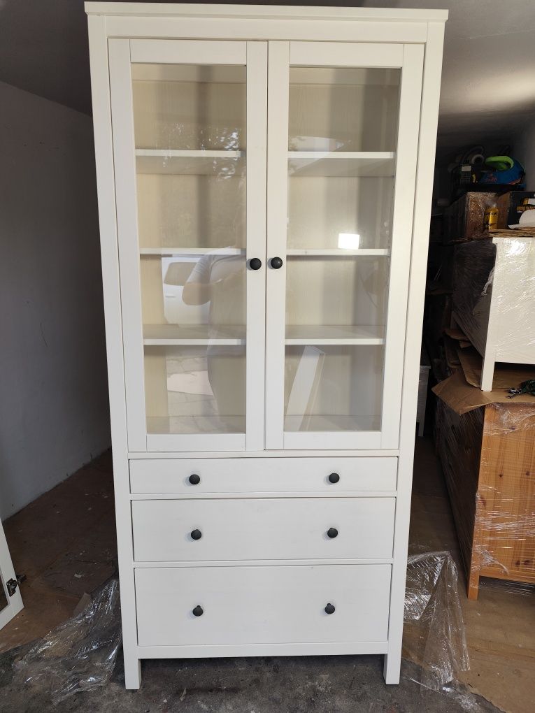 Witryna Ikea Hemnes