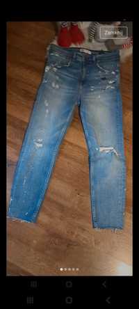 Nowe jeansy slim z efektem farby  zara
Miekkie i wygodne