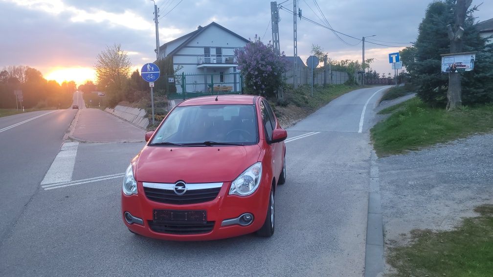 Opel  agila  z  Niemiec 1.2 benzyna