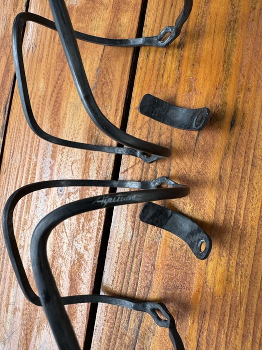 Koszyki na bidon ALPITUDE Bottle Cage Superleggero Carbon UD matte