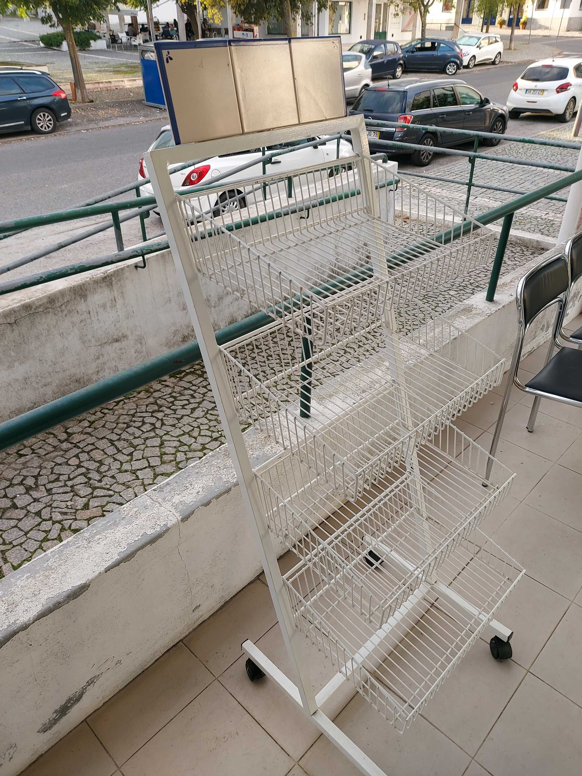 expositor de loja