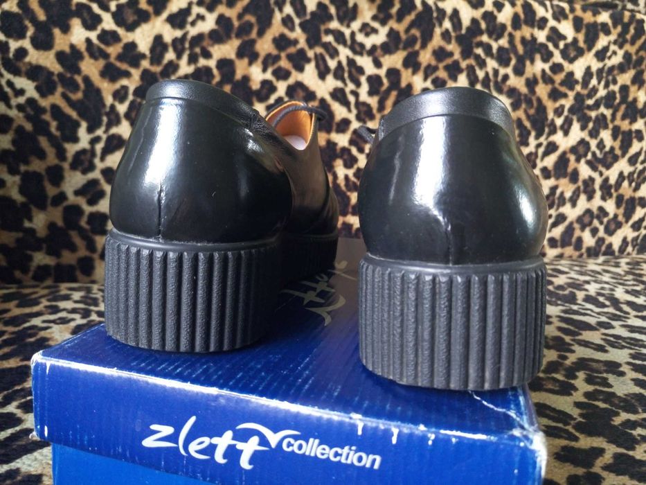 Женские туфли Кожа