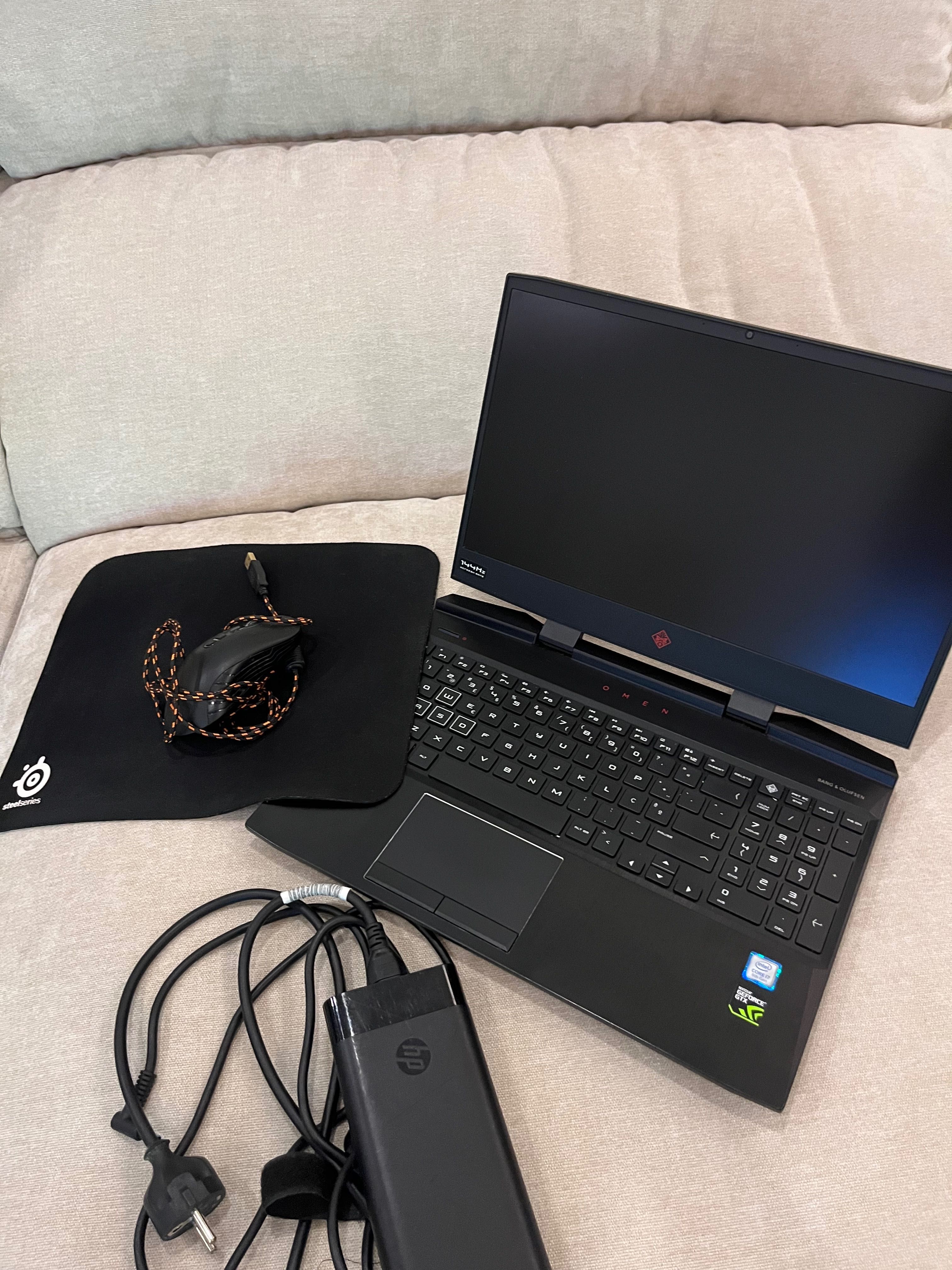 Portátil Gaming Omen - I7 8th Gen - NVIDIA Geforce GTX 1060