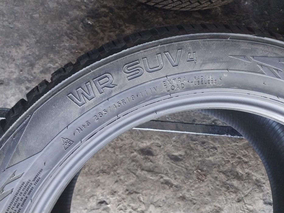285 45 19 Nokian, зима.