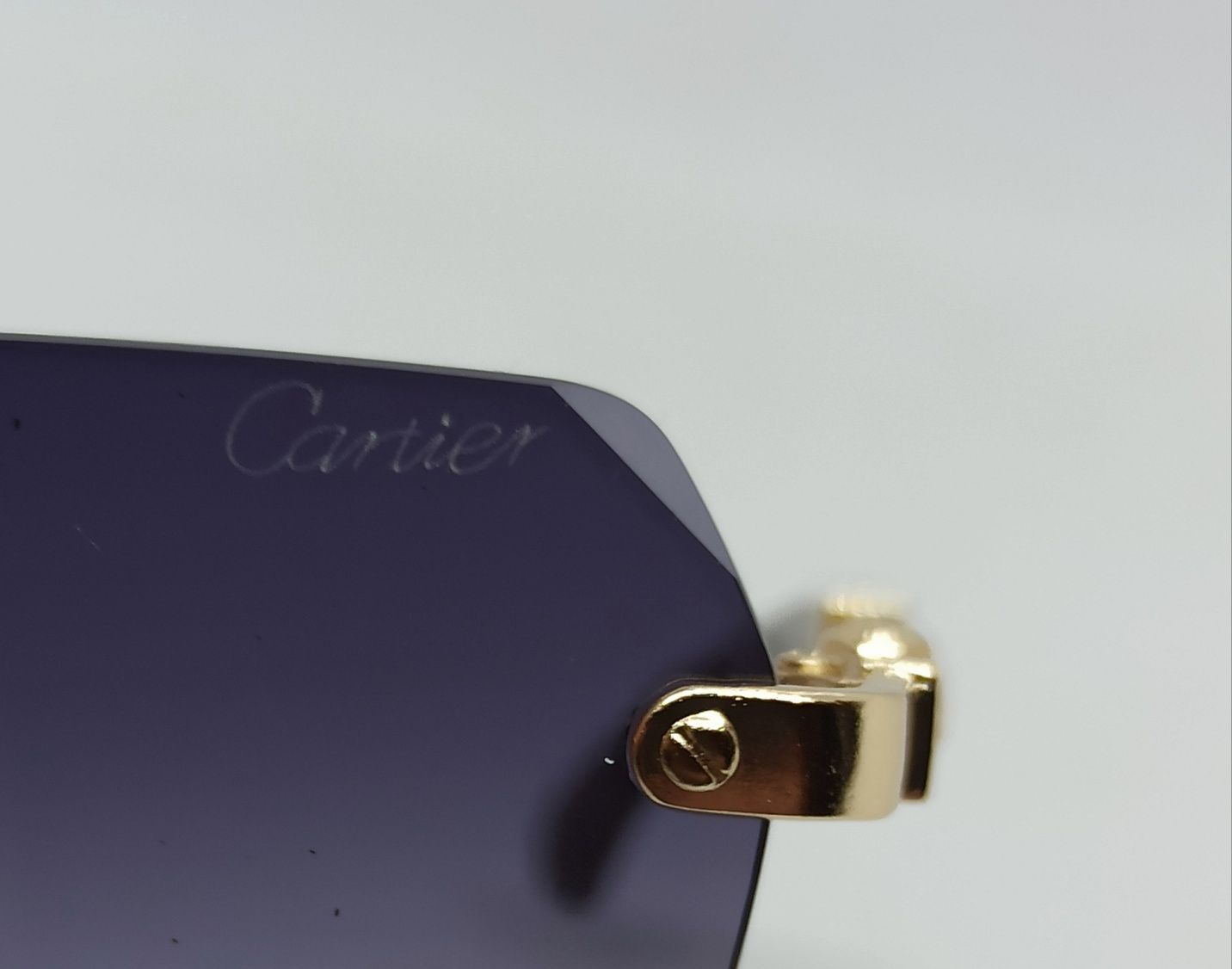 Cartier i очки унисекс серо фиолетовый градиент безоправные в золоте
