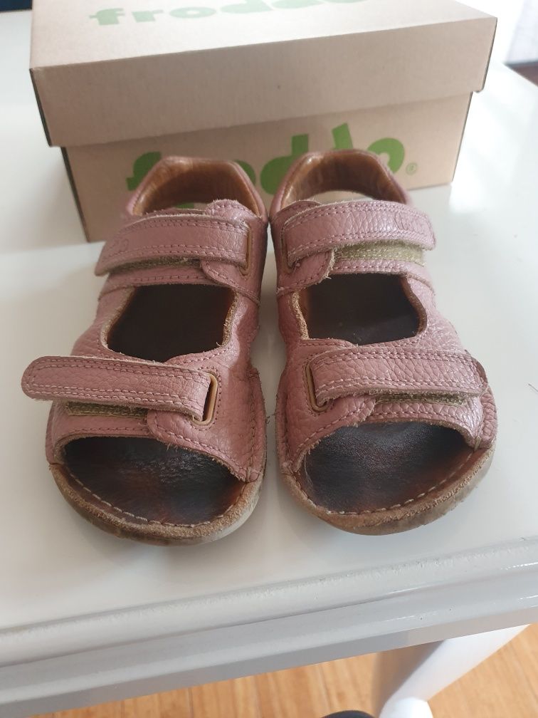 Sandałki skórzane froddo barefoot 27 flexi mini różowe giętkie