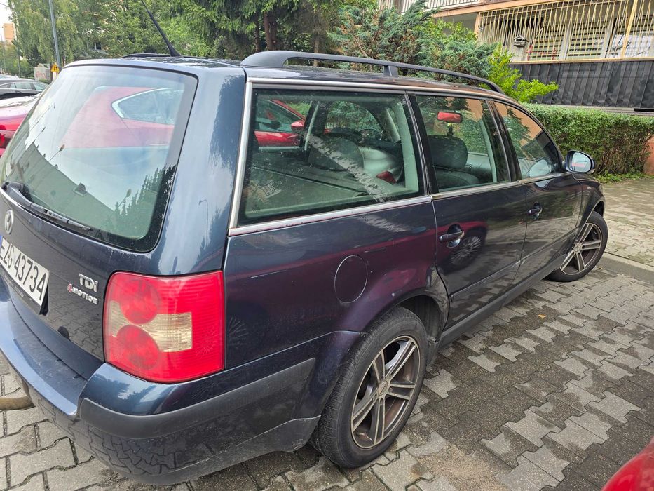 Vw passat 1.9 tdi 130 km 4x4 combi 2004r.