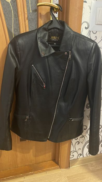 Шкіряна куртка