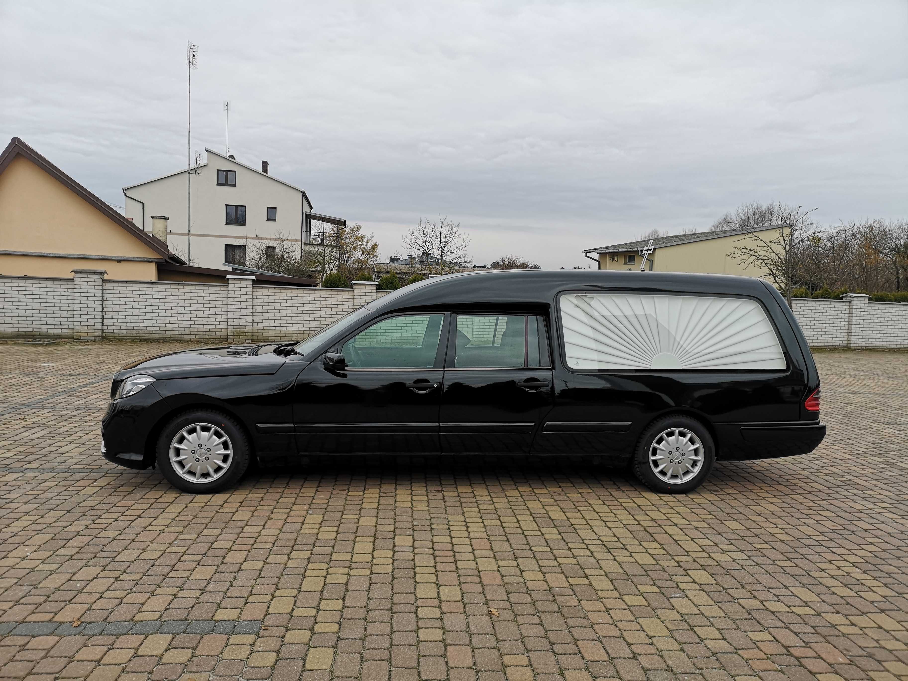 Mercedes w210 e290 Karawan Pogrzebowy w212
