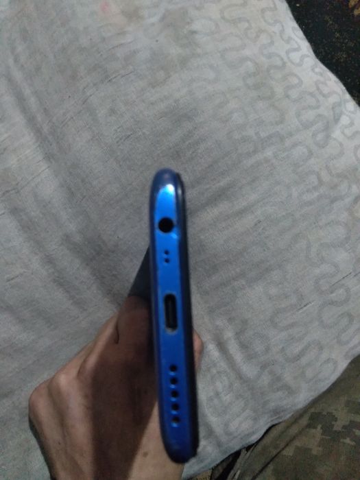 Телефон Redmi 8a пам'ять 2/ 32 ГБ