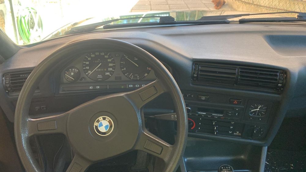 Vendo BMW 316 …………………………………..