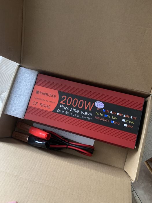 Інвертор (перетворювач 12V-220V)