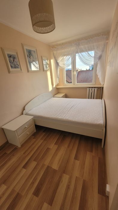 Pokoje do wynajęcia dla kobiety, ul. Dworcowa