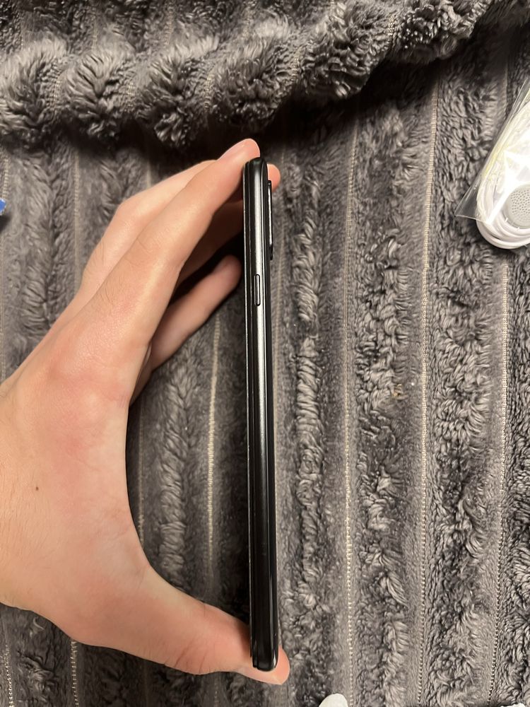 продаю Samsung a20s