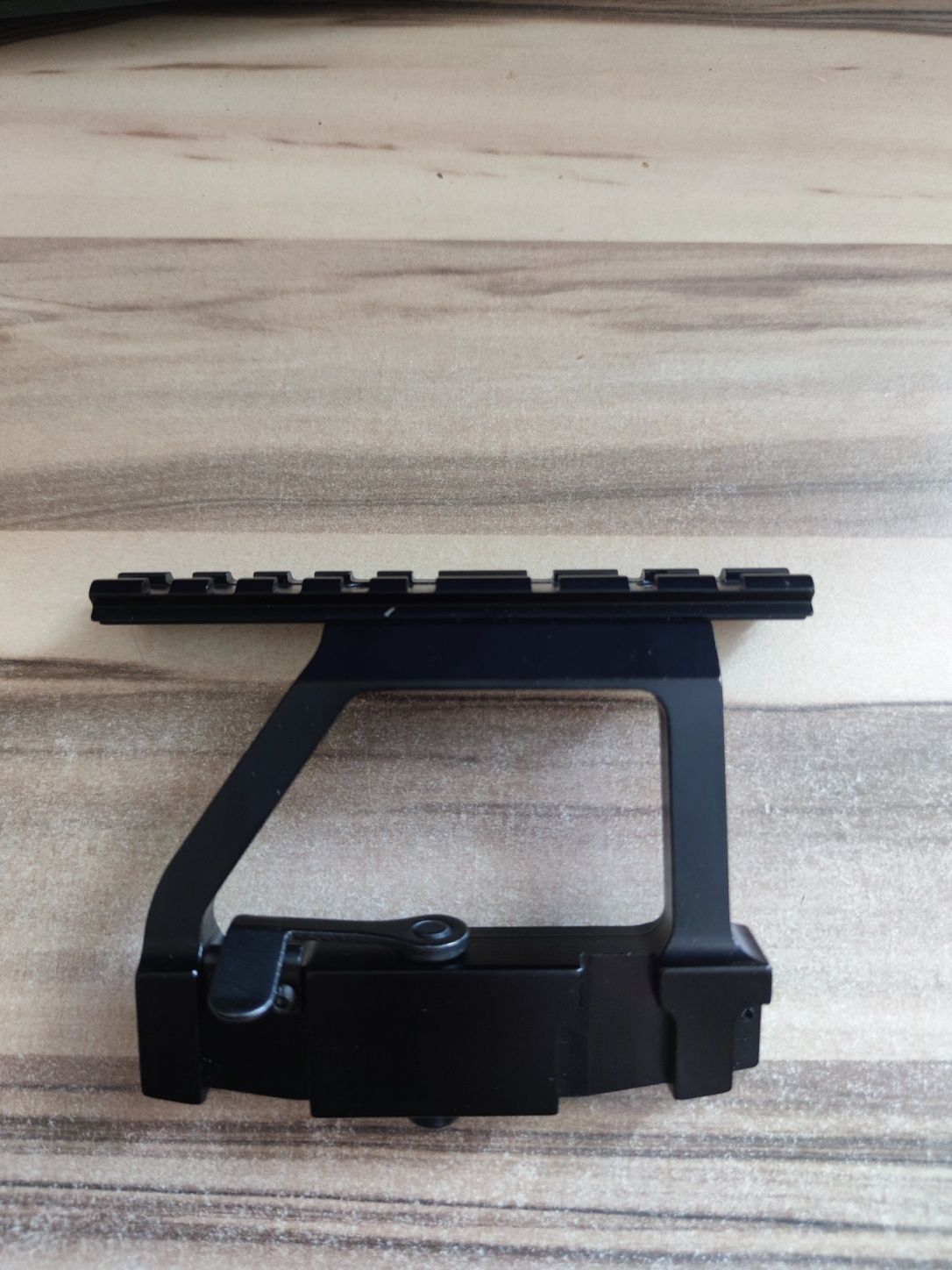Кронштейн на АК Focuhunter MZJ-RAL-0043