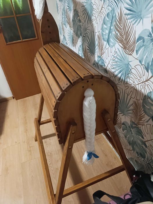 Drewniany koń treningowy