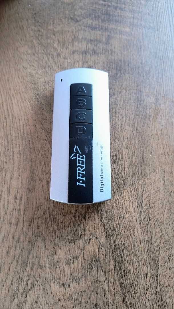Lampa wisząca szklana