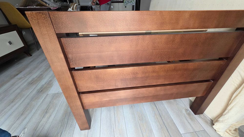 Łózko elektryczne podnoszone z pilota drewniane+stelarz i materac med.