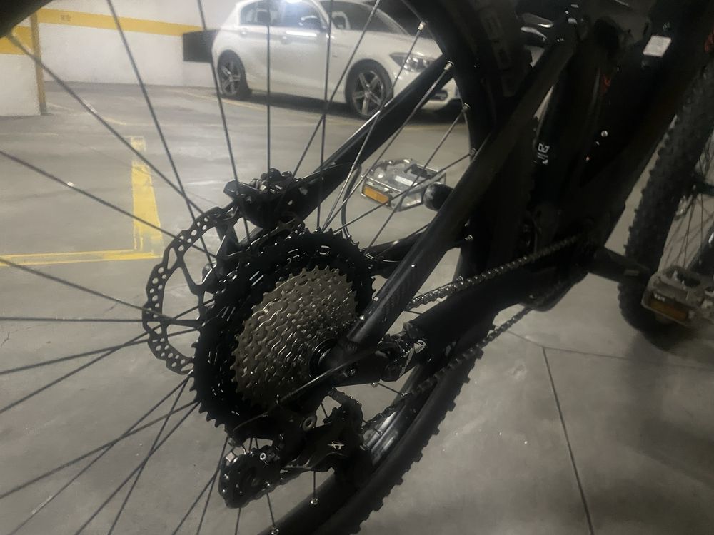 Electrica CUBE Stereo full suspension 140. Tamanho L