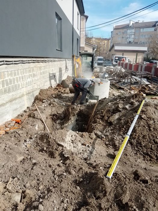 Фундамент, Паркани,  Септики . Каналізація Водопостачання