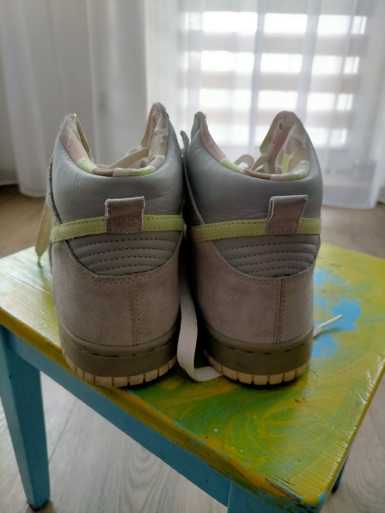 Wysokie sneakersy NIKe