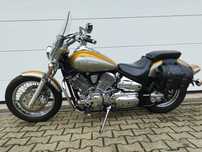 Yamaha XVS 1100 Drag Star