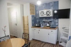 Domek i Apartamenty Zacisze