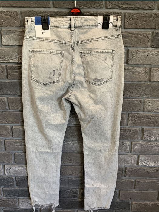 Джинсы, штаны рваные Bershka