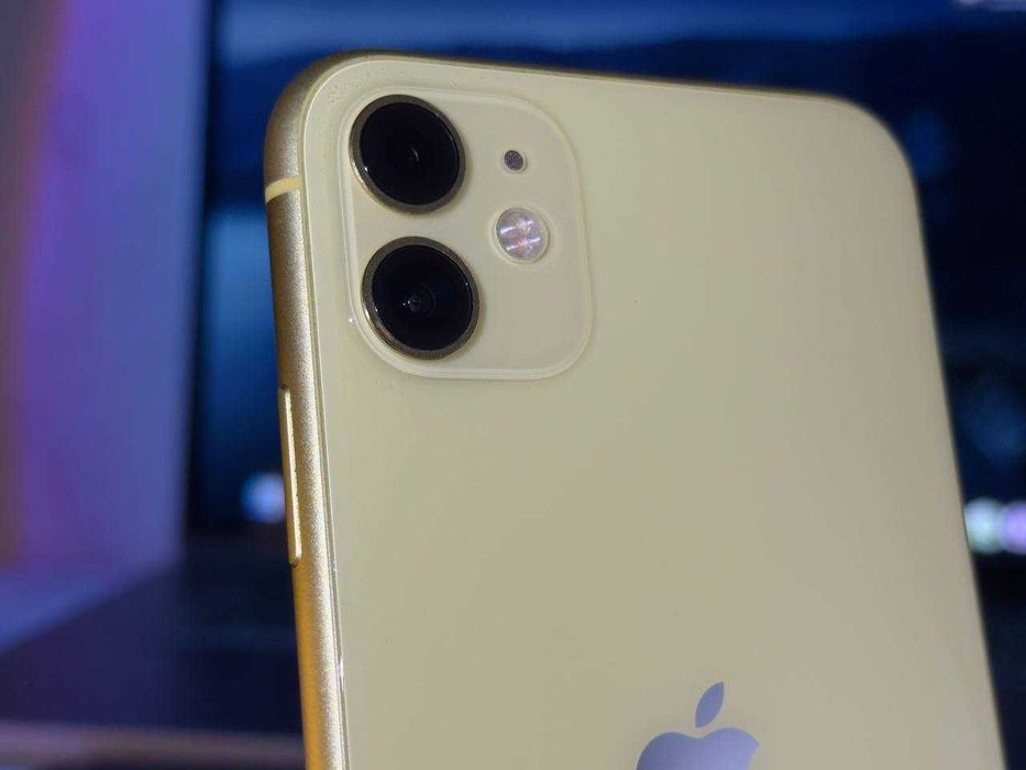 iPhone 11 Yellow Комплект. Ідеальний стан