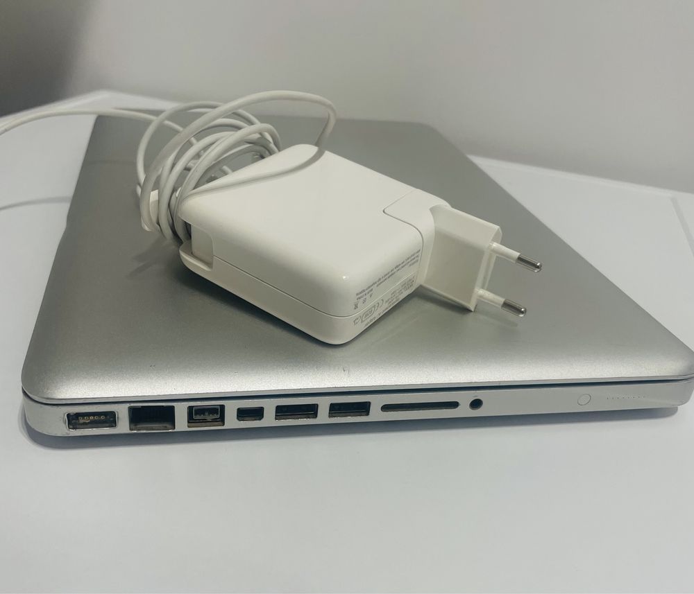 Laptop Mac book Pro