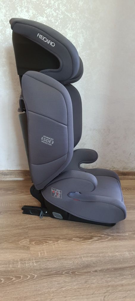 Продам автокрісло Recaro monza nova evo sf